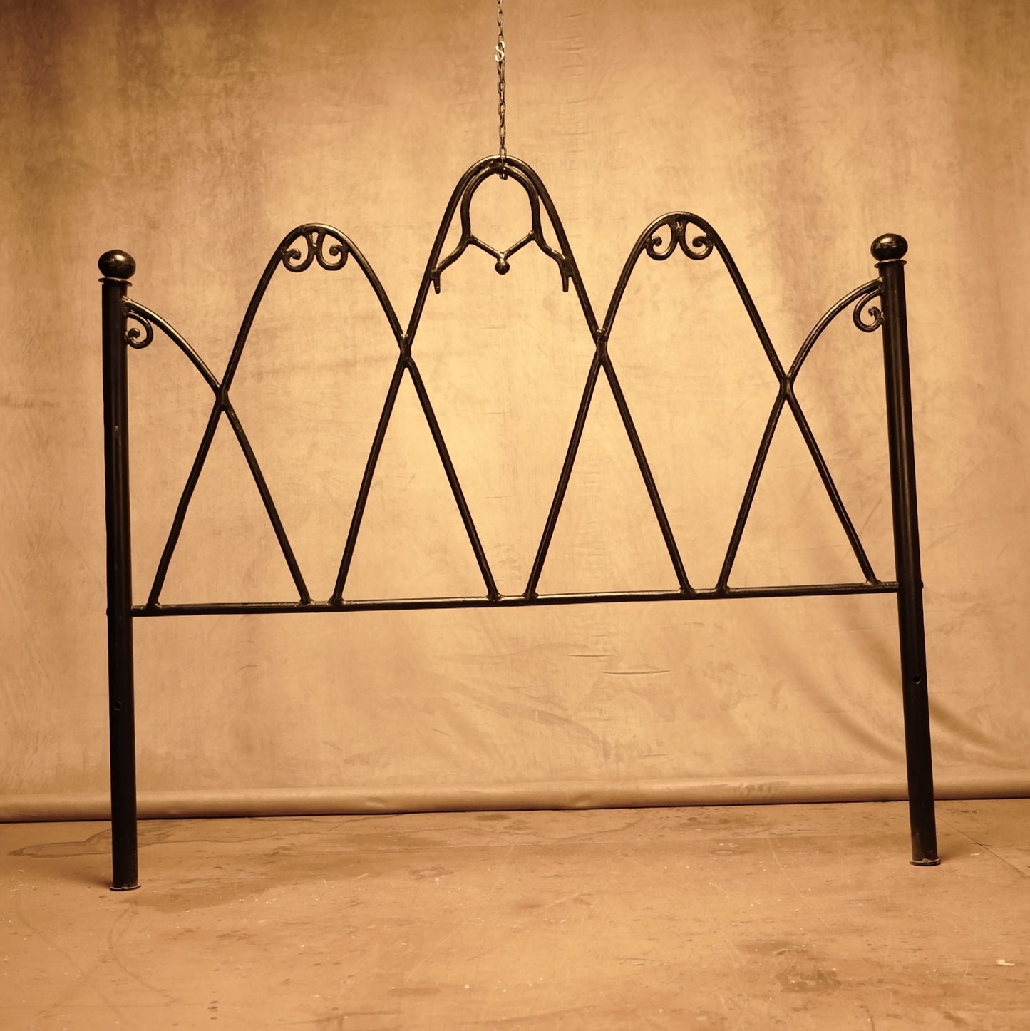 Cabecero de Cama Antiguo de Hierro Forjado