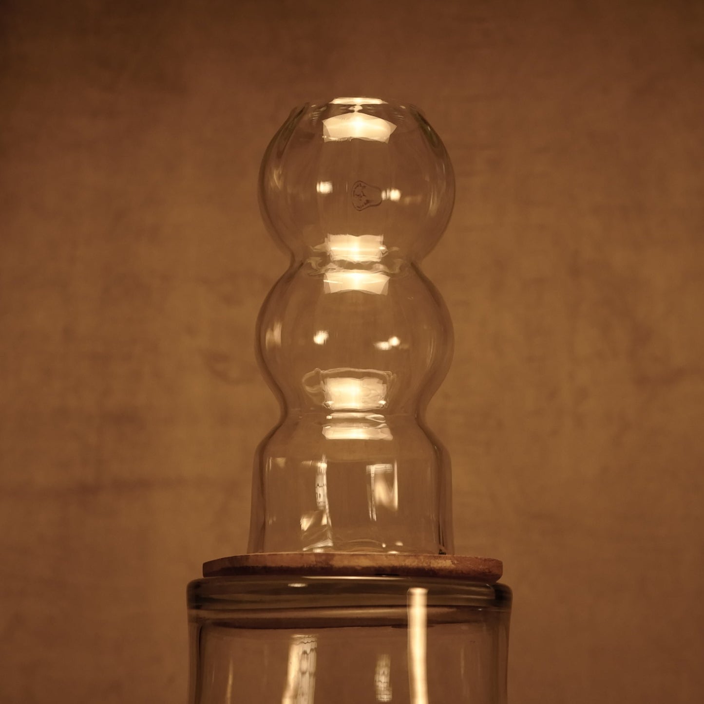 Florero de Cristal Soplado - Diseño Elegante