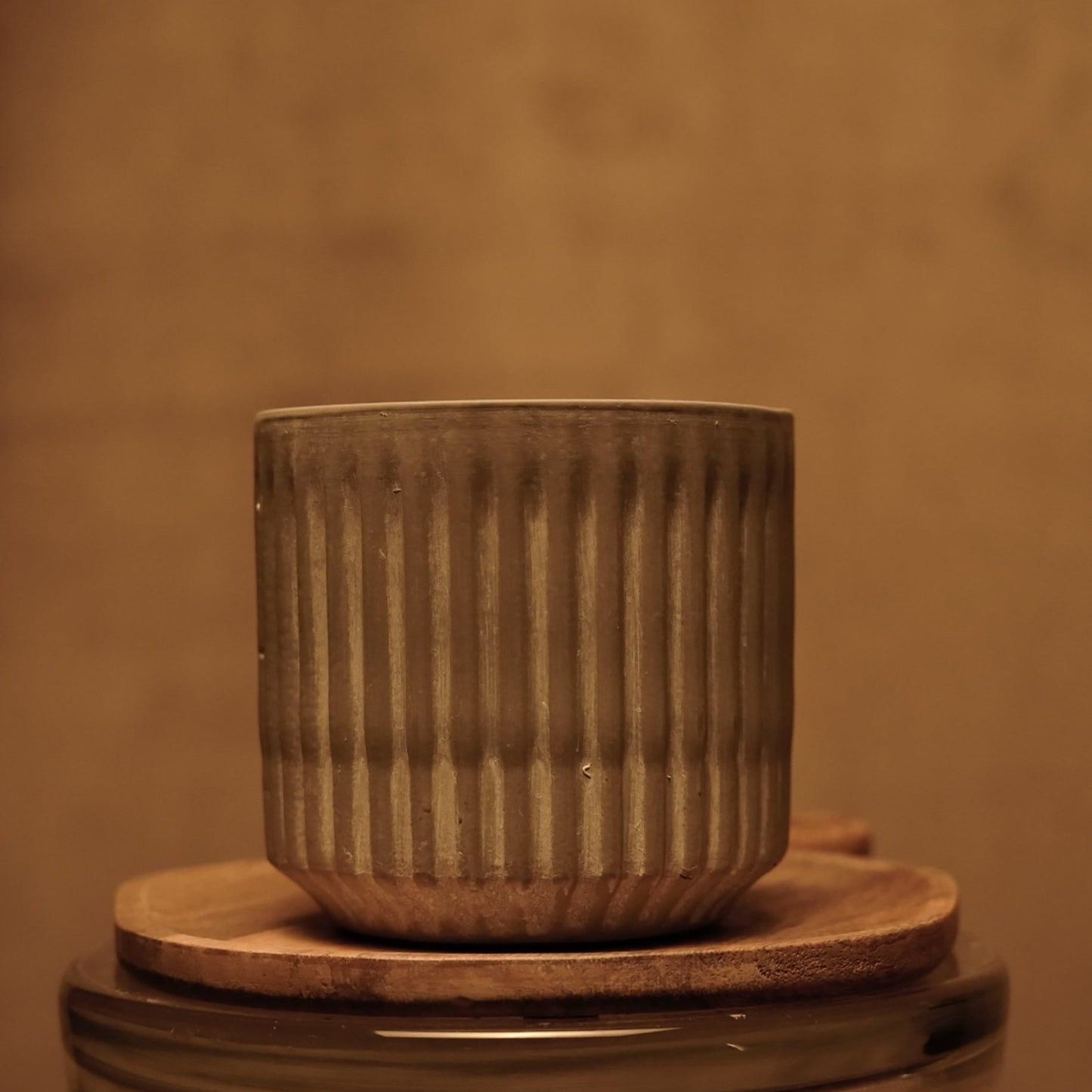 Macetas de Terracota con texturas geométricas