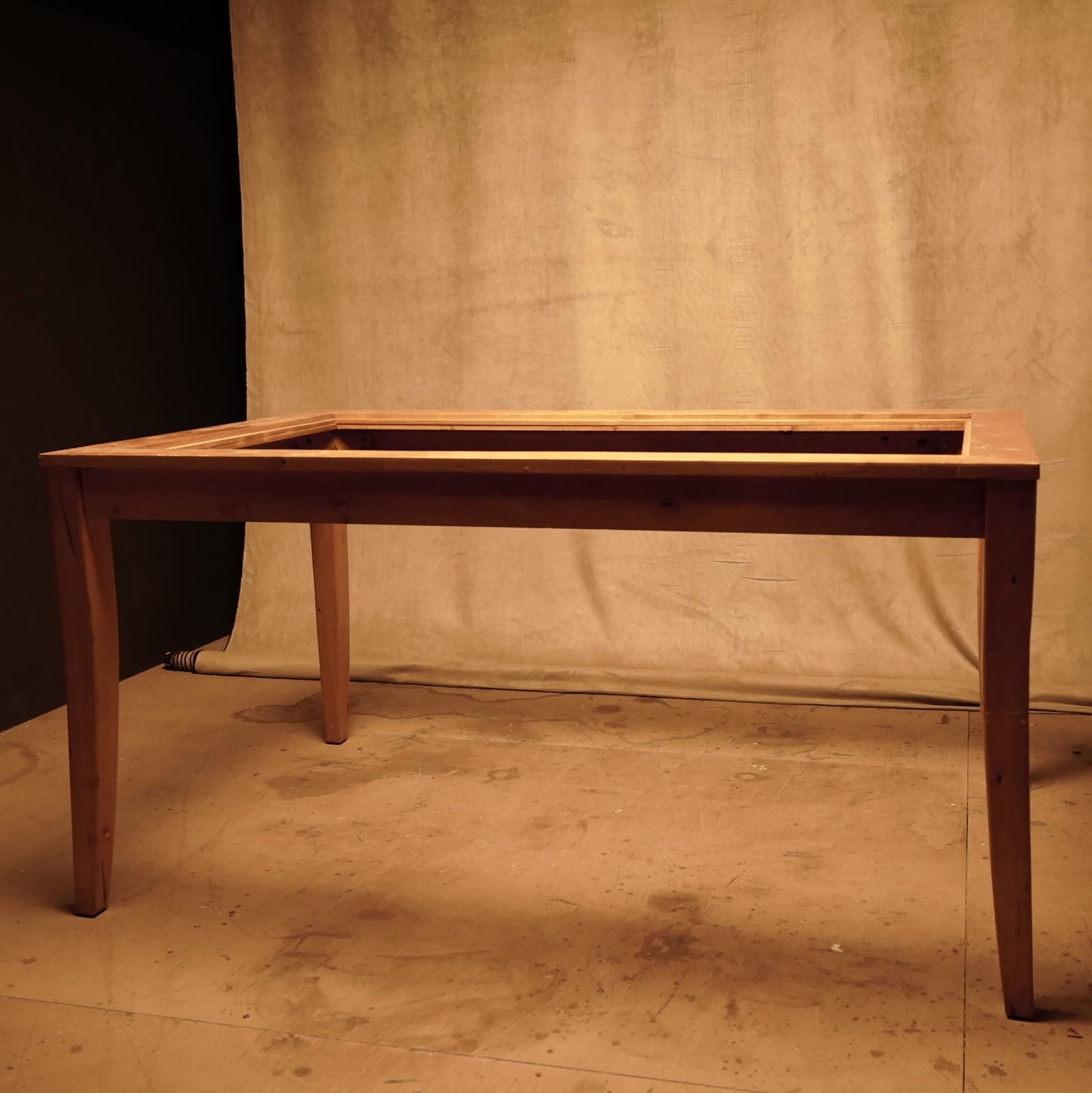 Mesa de madera clara con cristal estilo rústico 90x150