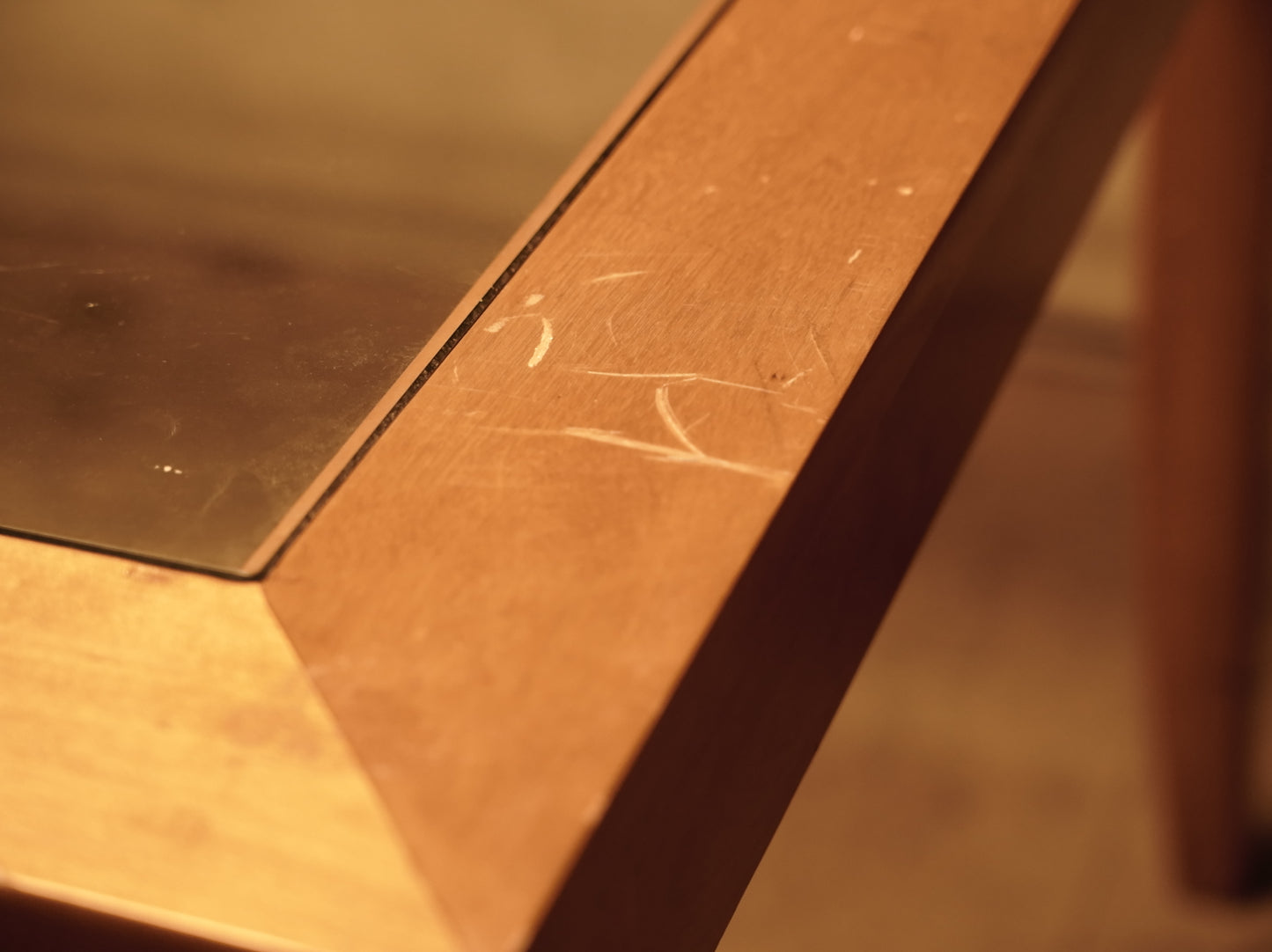 Mesa de madera clara con cristal estilo rústico 90x150