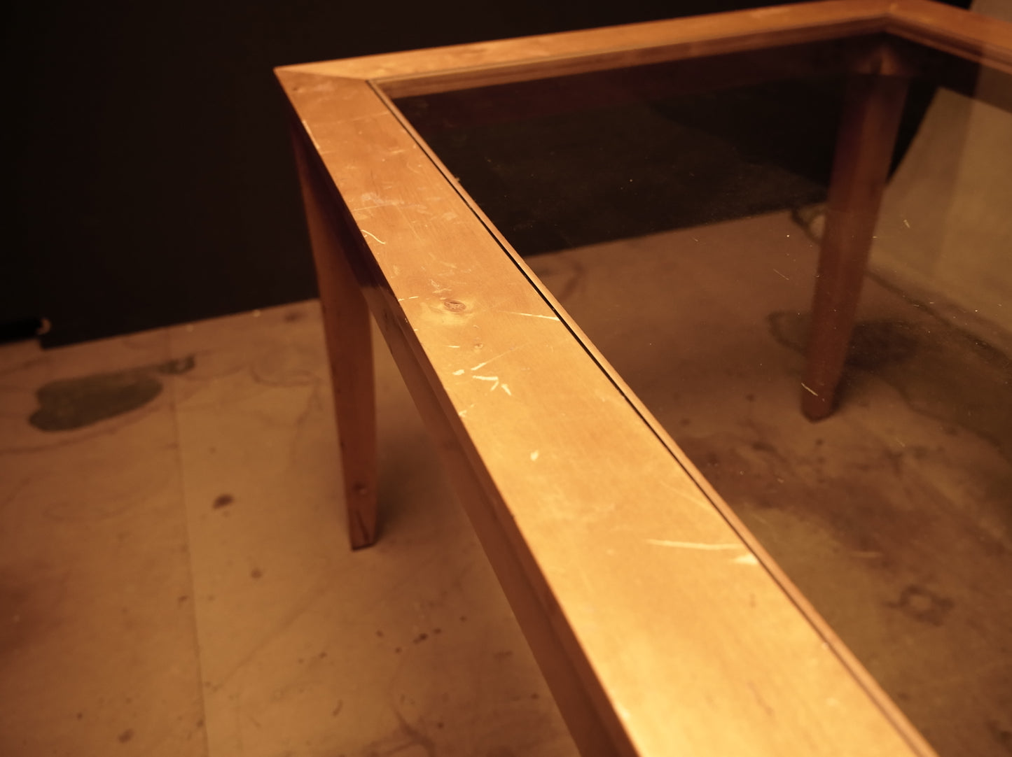 Mesa de madera clara con cristal estilo rústico 90x150