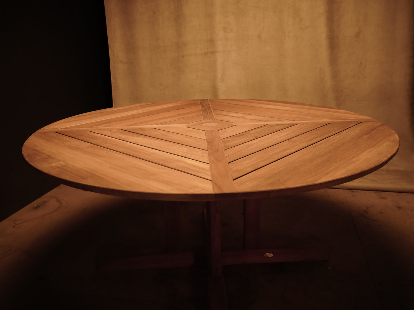 Round Teak Outdoor Table – Boomerang Design by LesJardins –