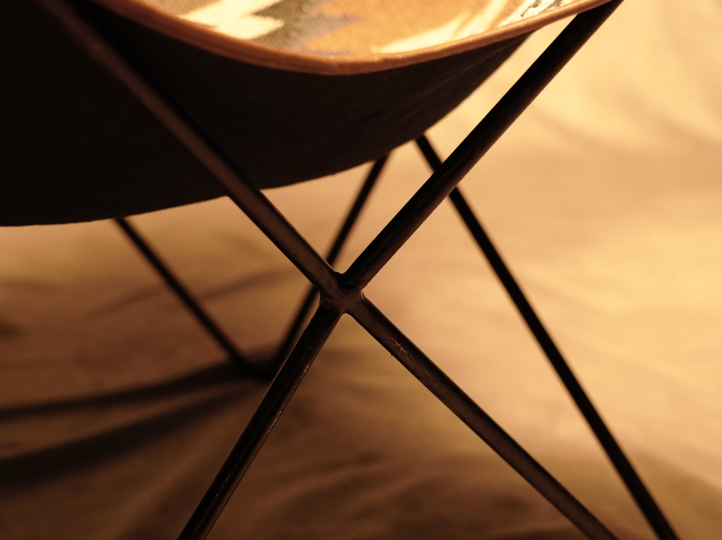 BFK Butterfly Chair in Braided Wool and Leather- Esyilo Kilim Boho