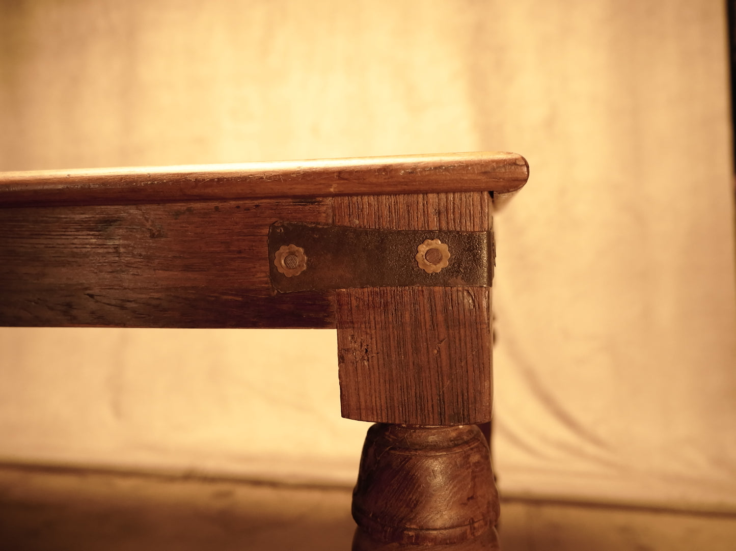 Mesa de comedor madera de mango rústica