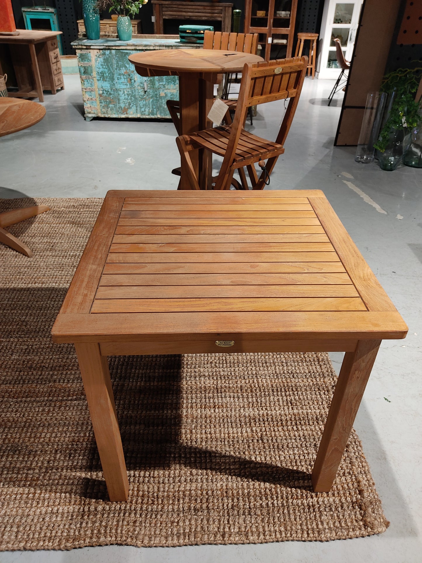 Mesa de exterior de teca premium 80x80cm Lesjardins - OUTLET