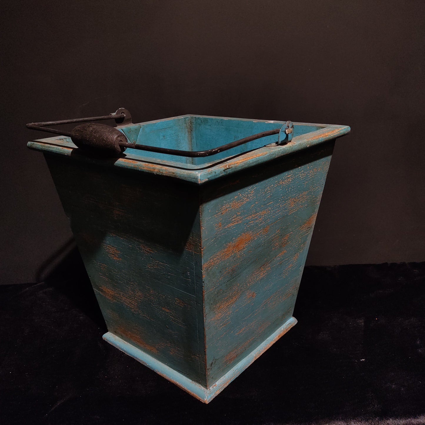 Blue wooden cube no. 81
