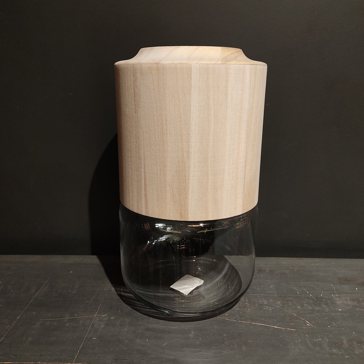 Vase no. 3. 4