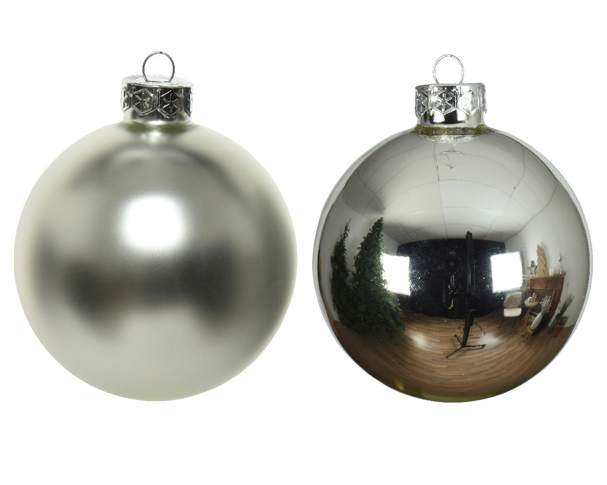 16x 8cm Silver Smooth Glass Christmas Balls