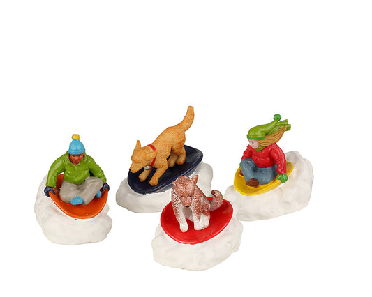 LEMAX Villa de Navidad Diversión En Trineo Con Perro, Set De 4 Envios a Canarias