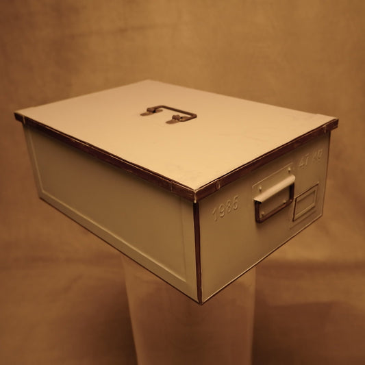 Caja archivadora decorativa metálico vintage