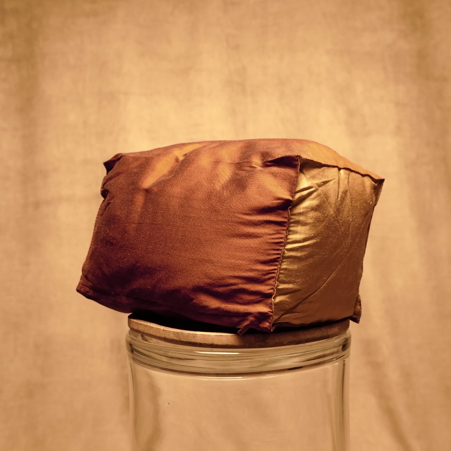 Rectangular cushion 30x20 cm – Bohemian style with shiny silk