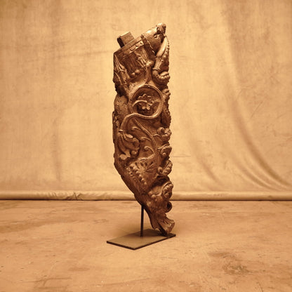 Figura Decorativa de Madera Tallada