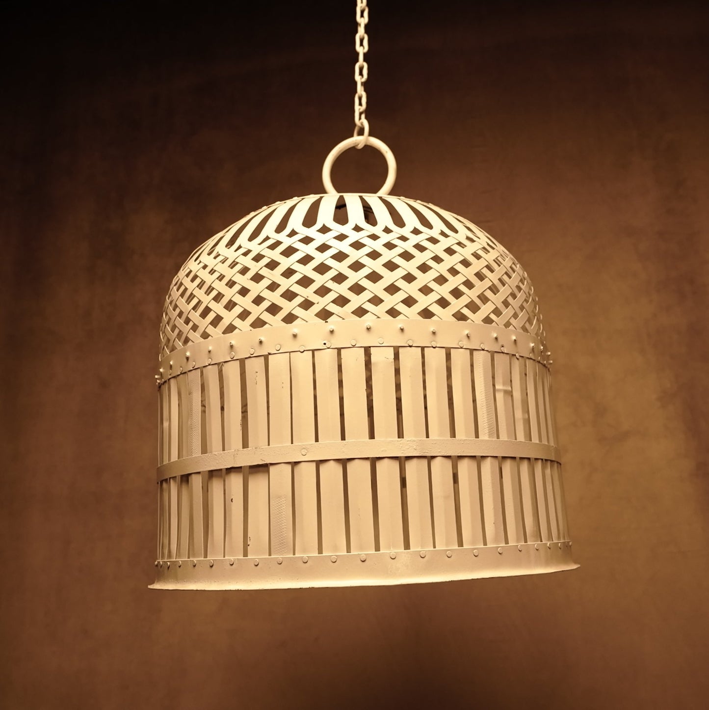 Industrial white iron ceiling lamp holder