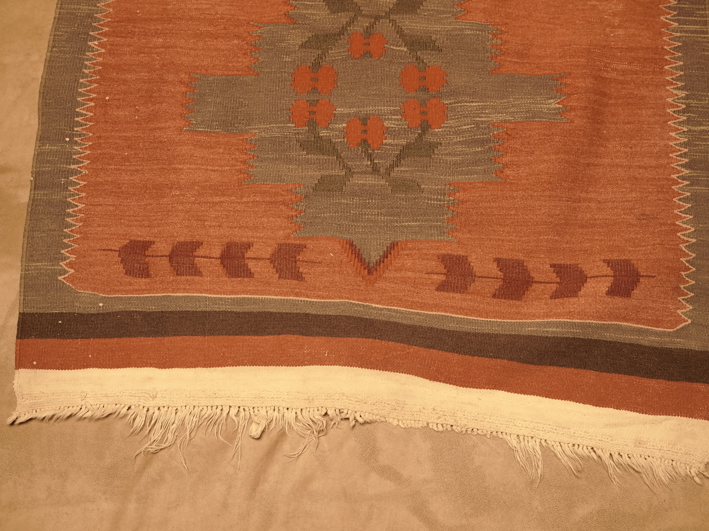 Alfombra Kilim Vintage de Lana – Hecha a Mano en Azerbaijan