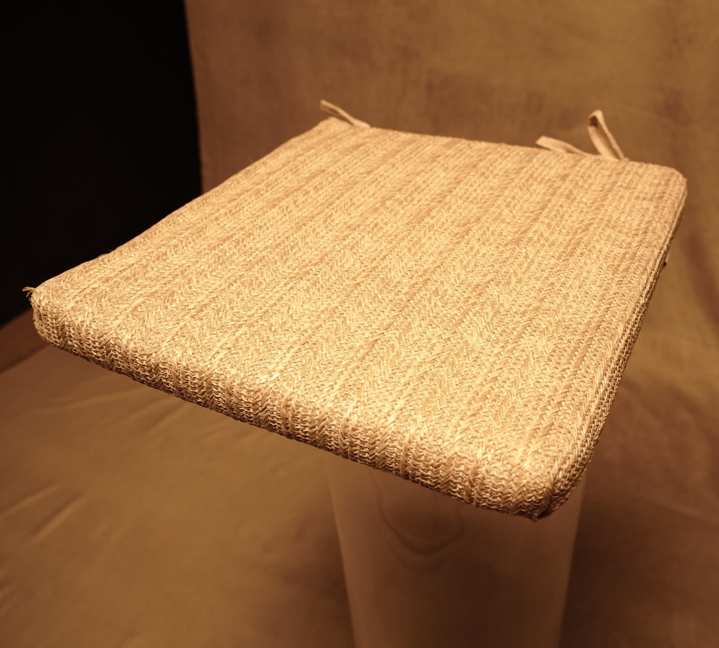 Square Seat Cushion without Fringe in Natural Polypropylene