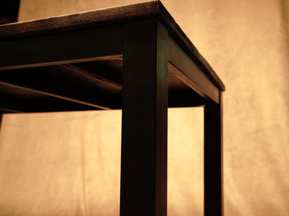 Mesa de comedor de madera de mango y metal estilo industrial