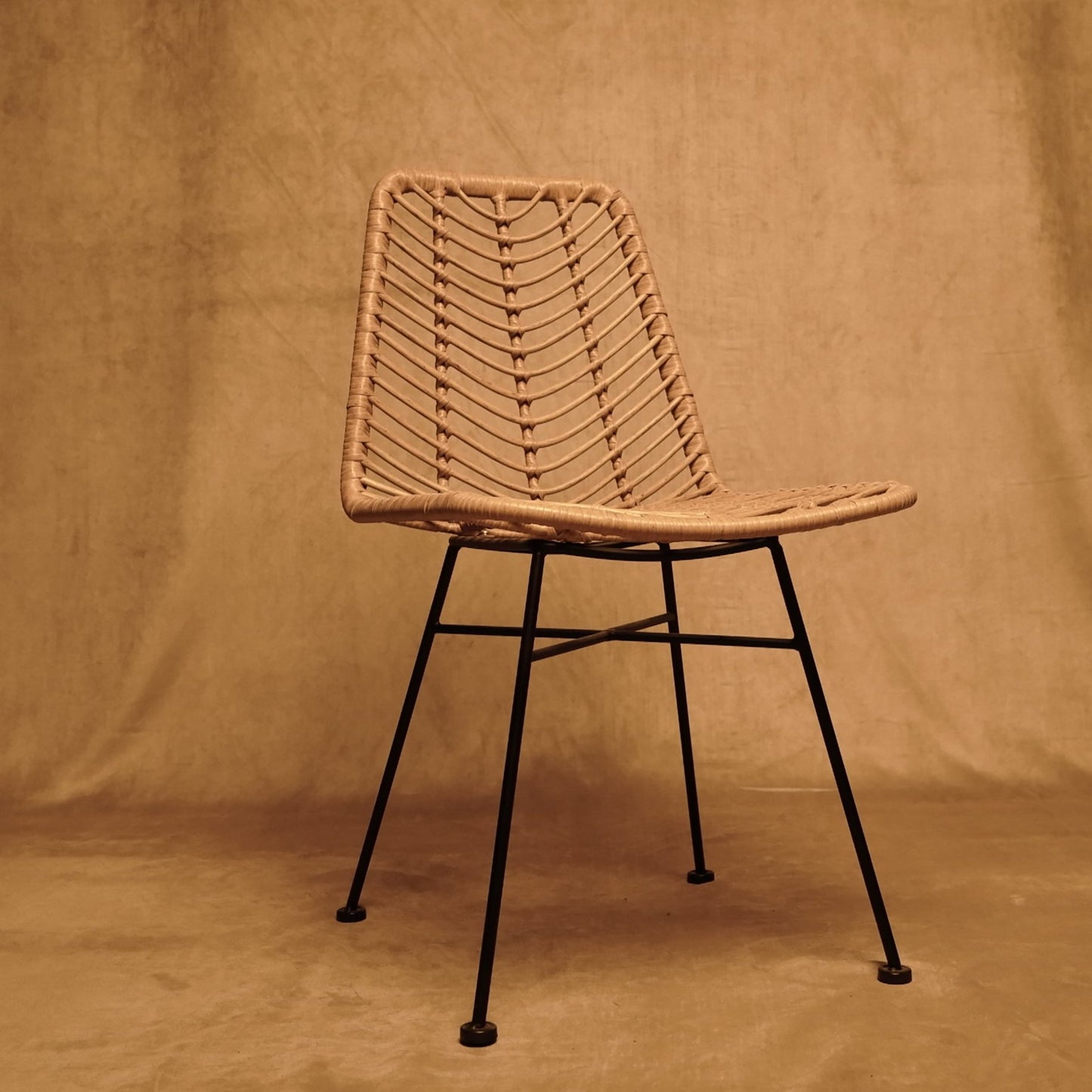Rattan Chair with Metal Legs, Boho Chic Design