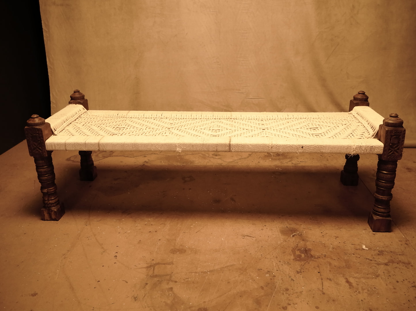 Indisches Charpai-Bett – Holz und Baumwolle, 152 x 50 cm