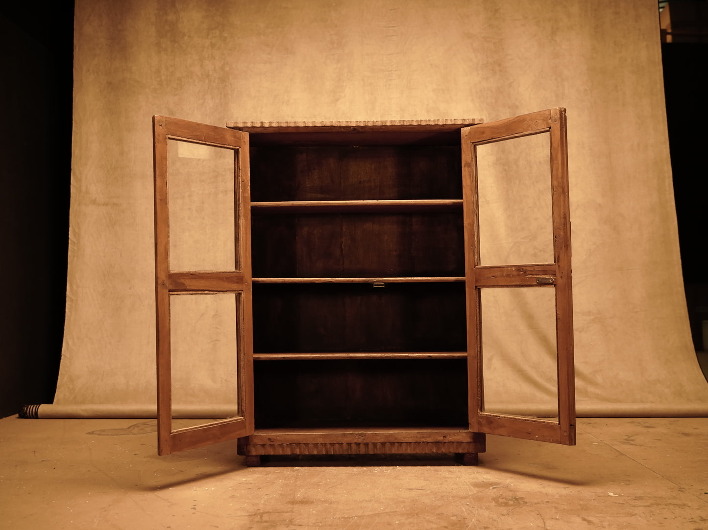 Retro Style Solid Teak Wood 2 Door Display Cabinet