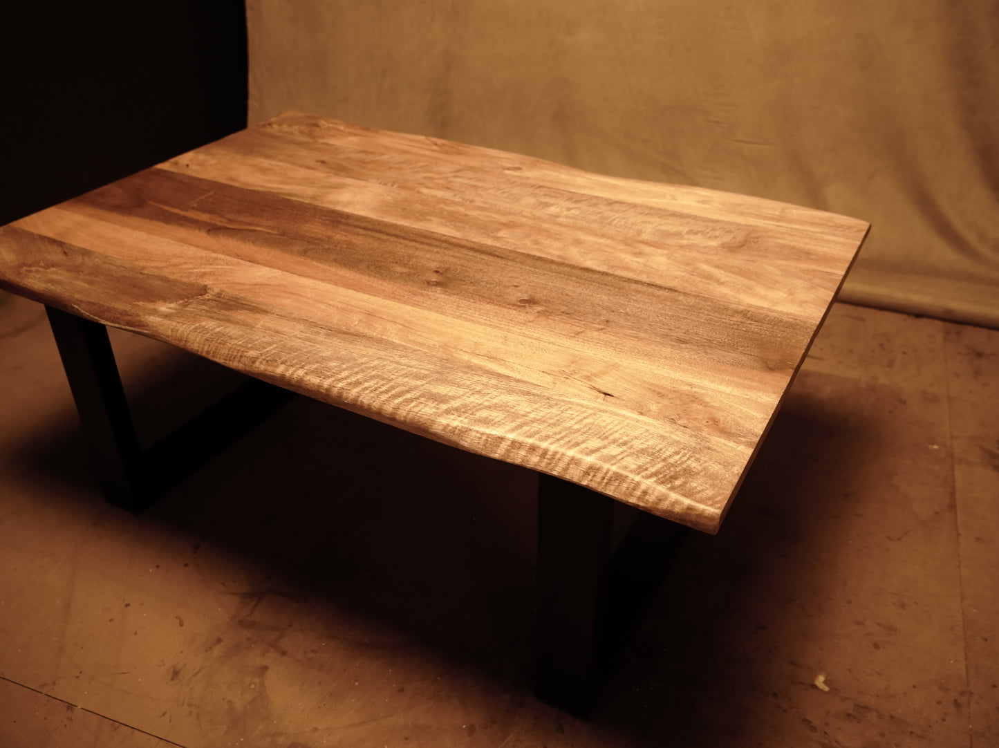 Mesa de Comedor de Madera Natural estilo escandinavo